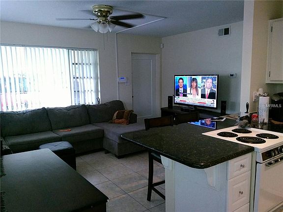 3rd image of 4008 Lisbon Pl