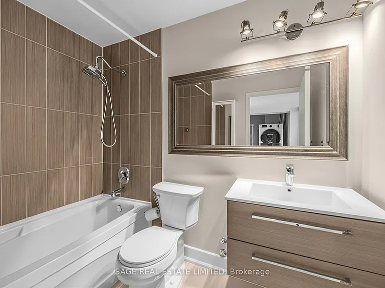1001 Roselawn Ave #424 — Photo 23