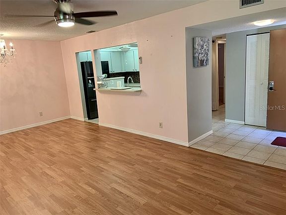 5th image of 180 Magnolia Woods Ct APT 12D