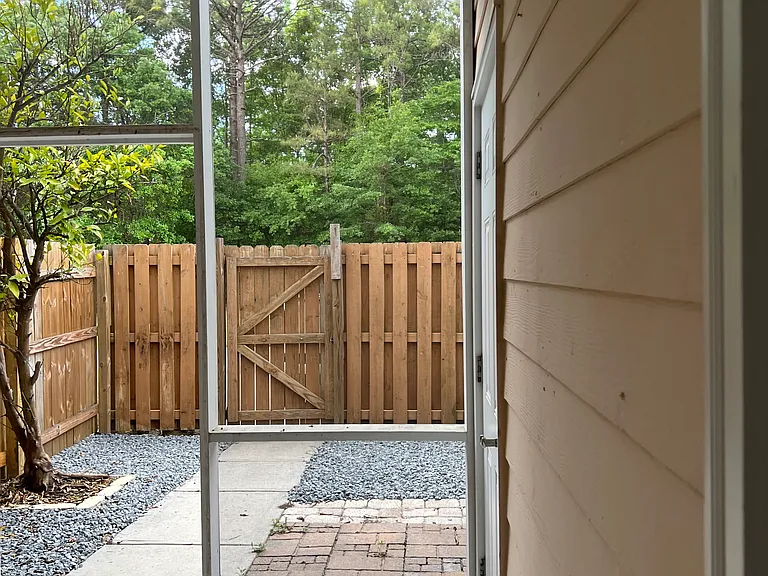 1833 Brittlebush Ln — Photo 59