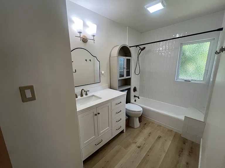 5429 Cambridge St — Photo 16