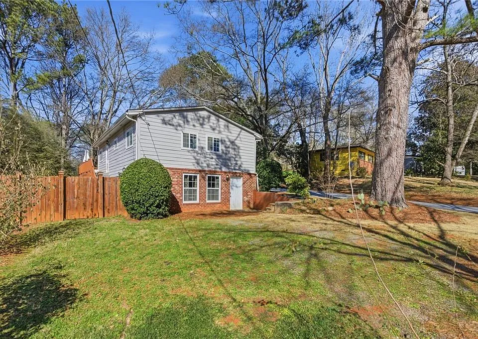 3112 Dove Way #A