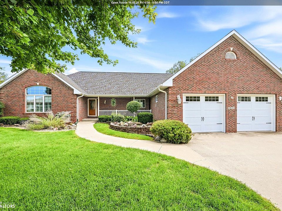 1st image of 4022 Ridgeway Dr