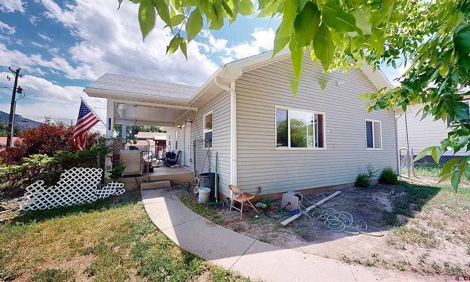 1st image of 119 North Fork Avenue