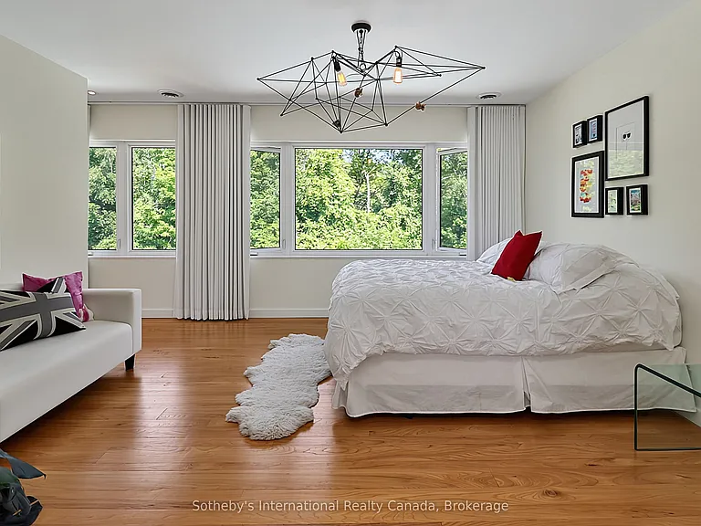 4 Holly Ct — Photo 27