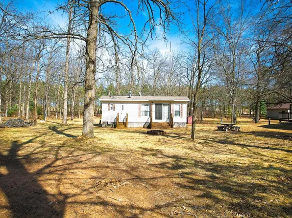 562 Feather Trail, Nekoosa, WI 54457