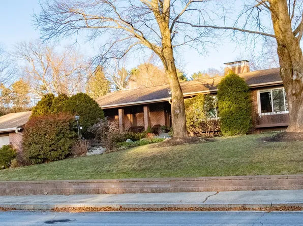 118 Madeline Road, Manchester, NH 03104