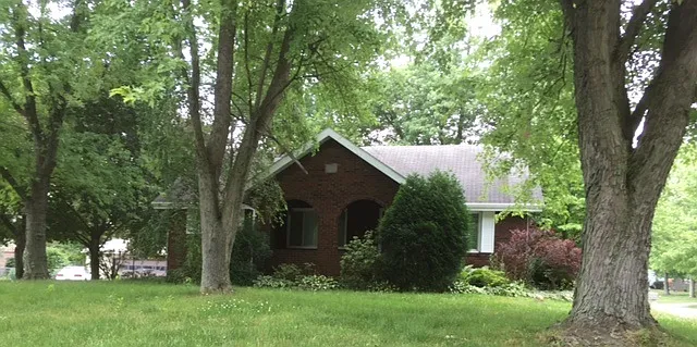 1156 N Rd Se photo 1