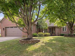 4520 Stonegate Dr, Owensboro, KY 42303