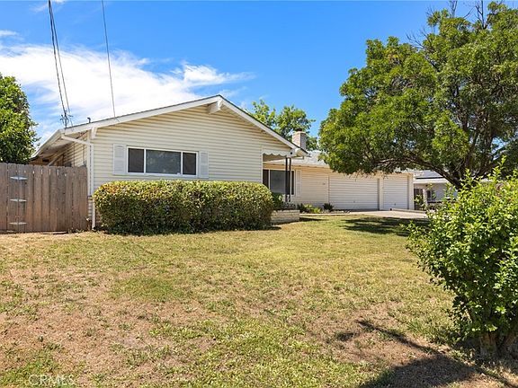 3rd image of 3361 Hackamore Ln