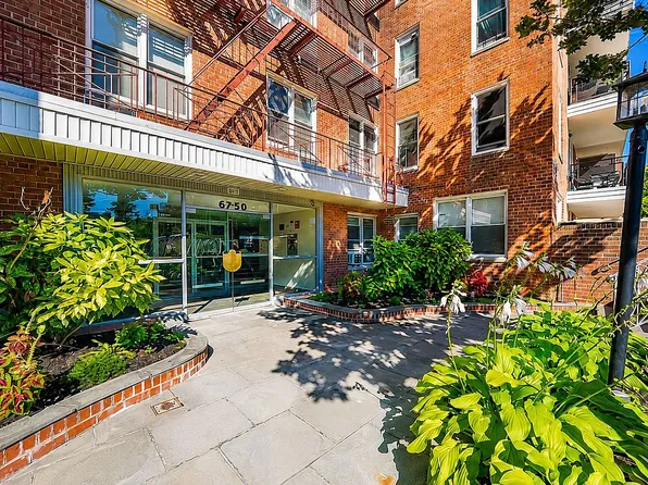 67-50 Thornton Pl APT 1D, Forest Hills, NY 11375