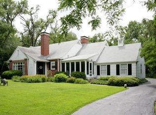 1771 S McKnight Rd, Saint Louis, MO 63124