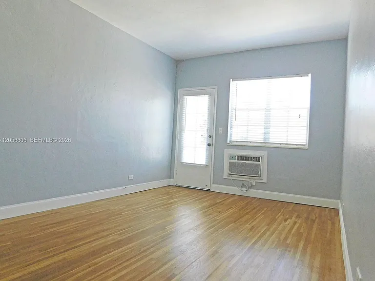 717 Espanola Way #201 — Photo 7