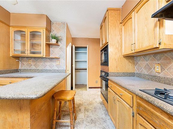 5th image of 10524 Santa Paula Dr