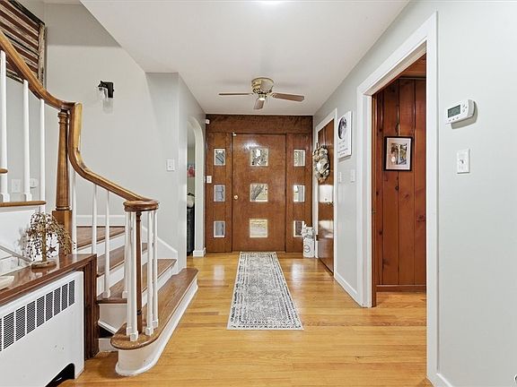 3rd image of 3846 E Prospect Ave