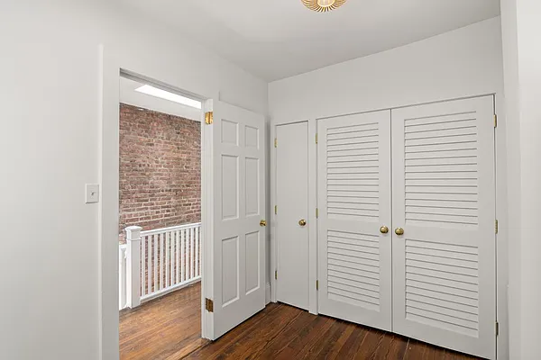 Rented by Nest Seekers International | media 40