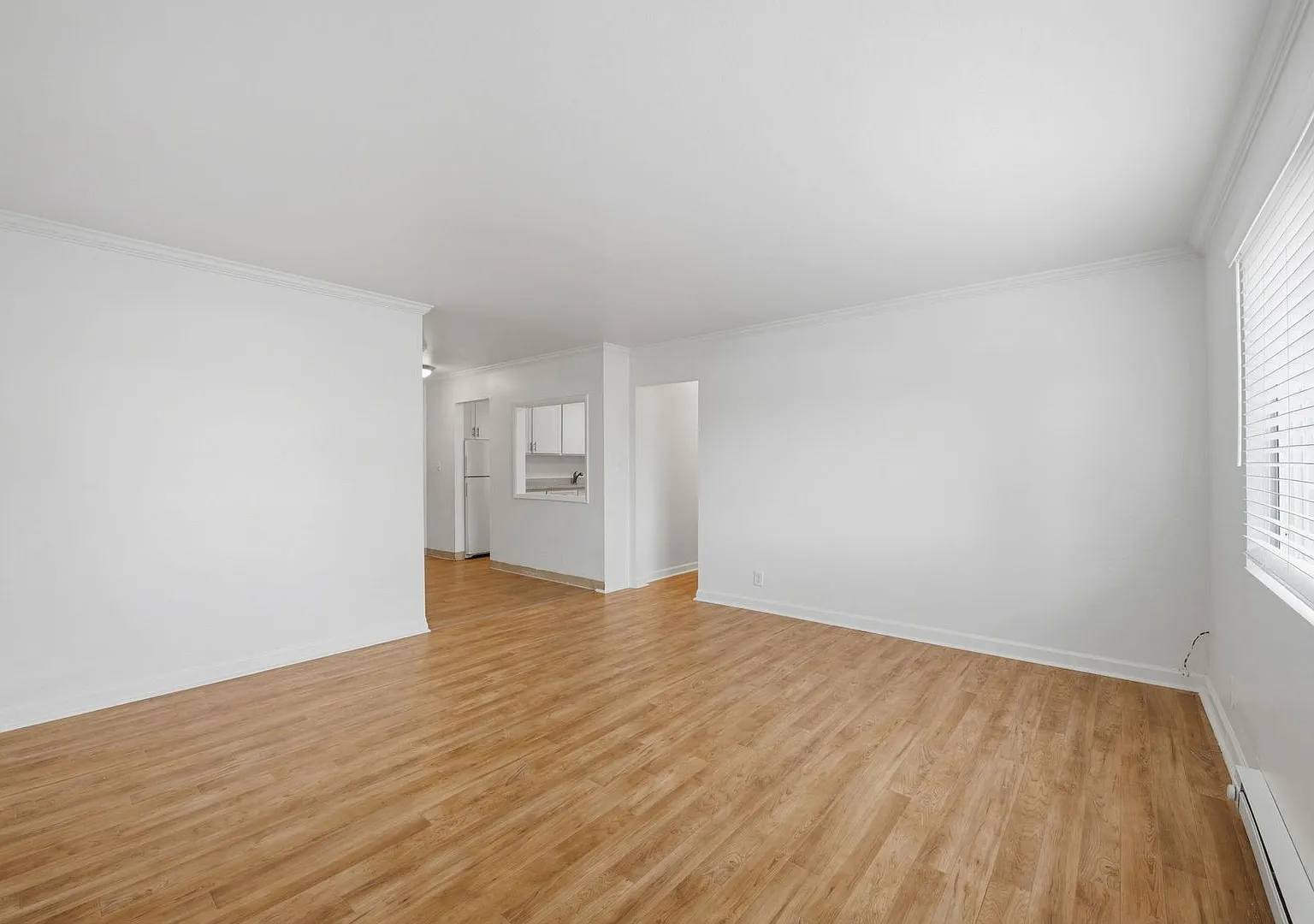 532 Bancroft Avenue — Photo 3