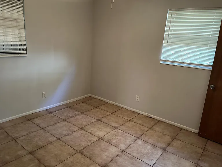 4819 Arrowsmith Rd #1 — Photo 9
