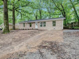 1114 Edgehill Dr, Benton, AR 72015
