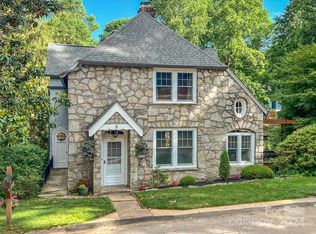 9 Marne Rd, Asheville, NC 28803