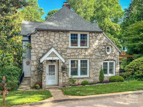 9 Marne Rd, Asheville, NC 28803