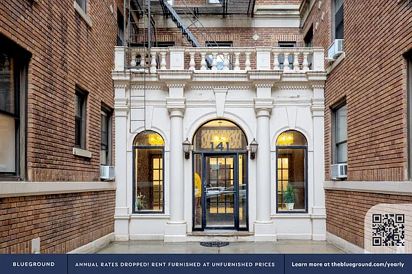 Rented by The Blueground | media 20