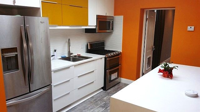 1st image of 2223 42nd St