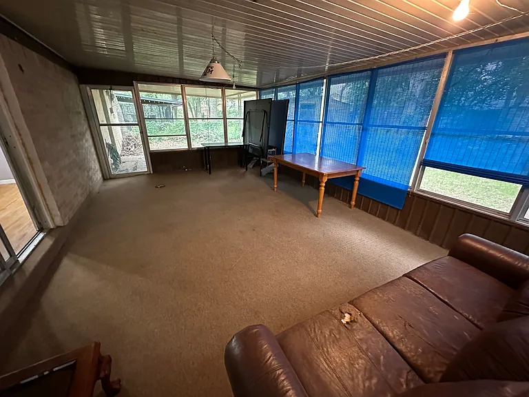 25 Regents Park Dr — Photo 17