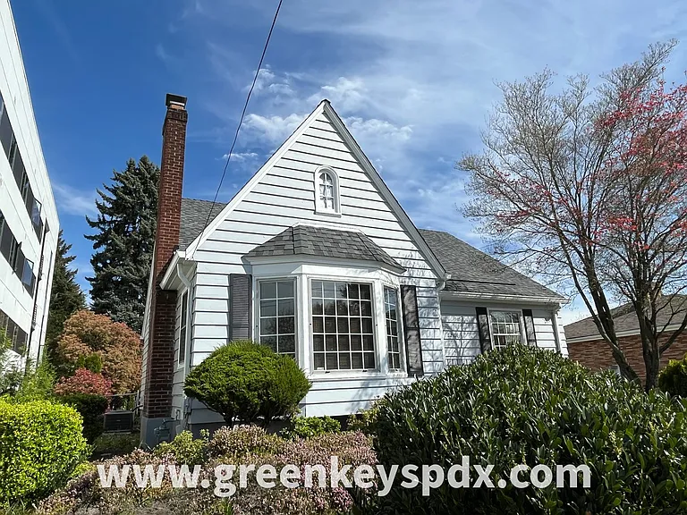 2101 N Rosa Parks Way — Photo 46