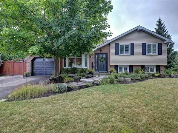 159 Grand River Blvd, Kitchener, ON N2A 3G5