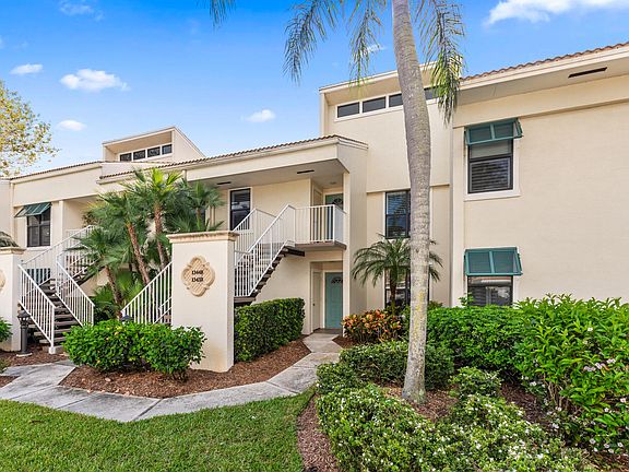 5th image of 13438 NW Harbour Ridge Boulevard #3a