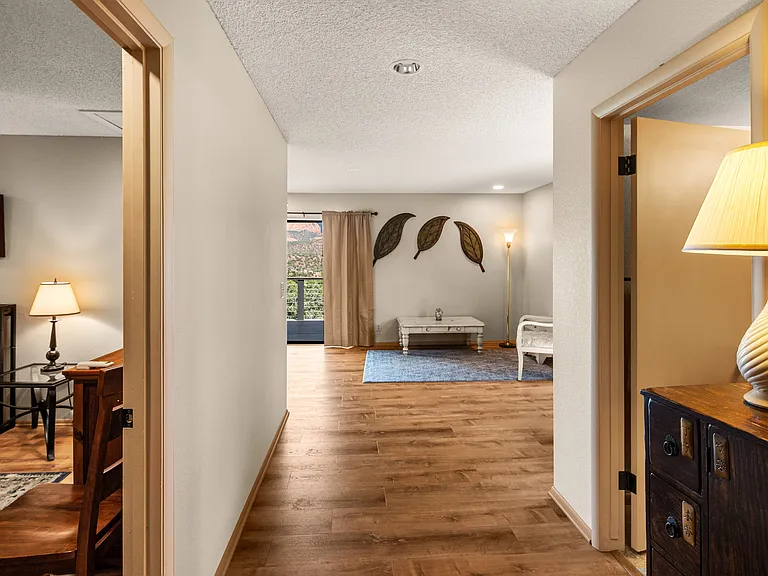 525 Coronado Trl — Photo 36