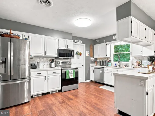 123 Blakes Way, High View, WV 26808