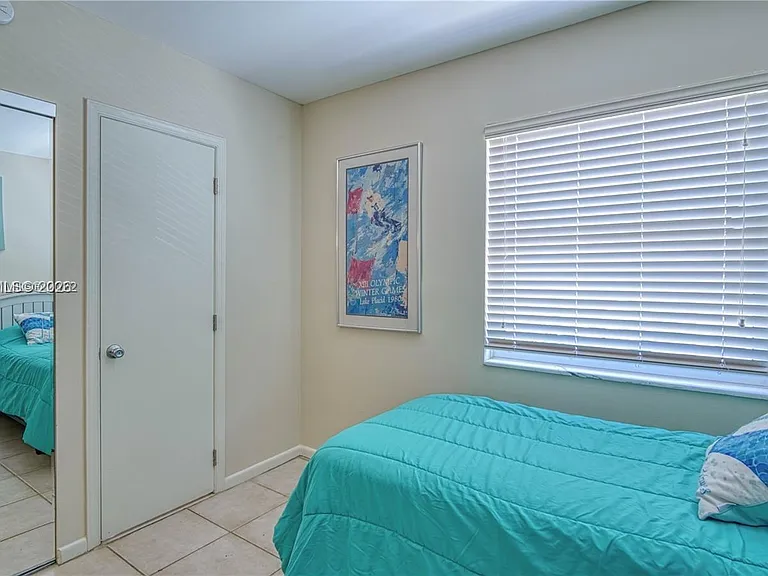 2900 Banyan St #408 — Photo 12