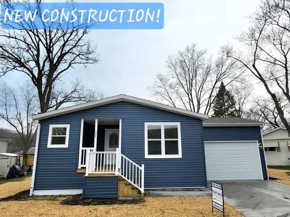 221 Little Peninsula Rd #313, Elgin, IL 60123