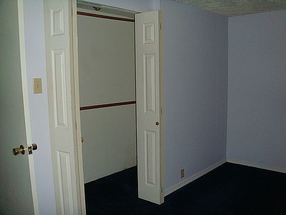 5th image of 220 Clinton St