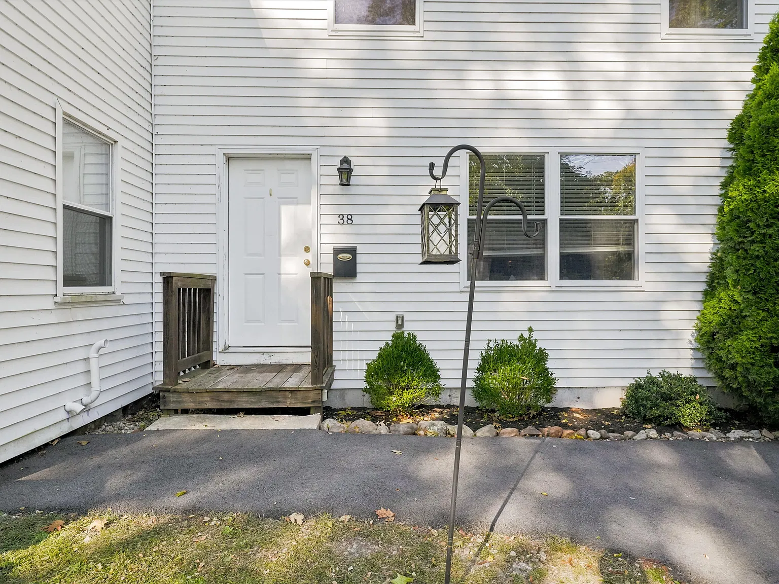 1 bed, 1.5 bath, 790 sqft, $2,425 — Photo 3