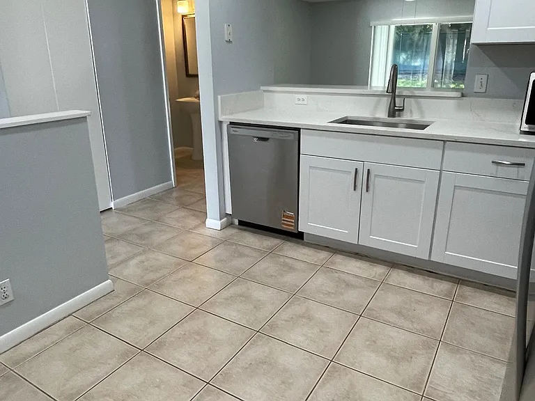 9766 Kamena Cir — Photo 6