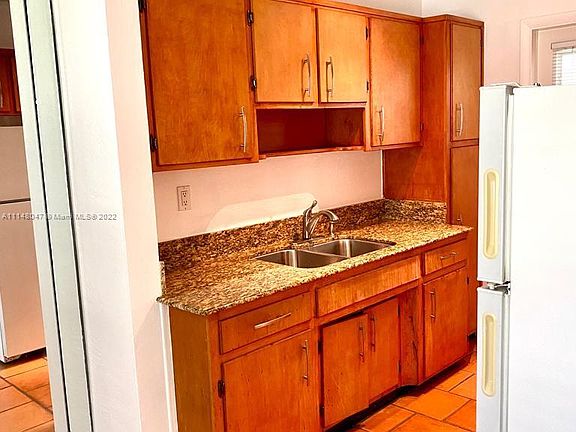 2nd image of 6565 Santona St