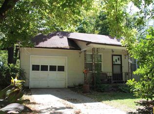 402 N 3rd St, Clinton, MO 64735