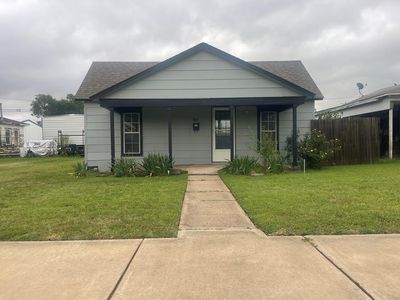415 S Main St, Hennessey, OK, 73742