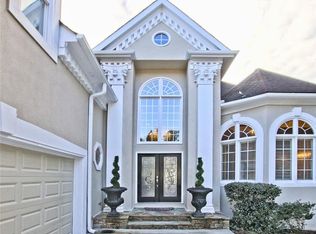 1975 River Falls Dr, Roswell, GA 30076