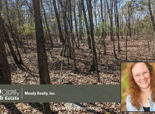 E Cardinal Rd, Cave City, AR 72521