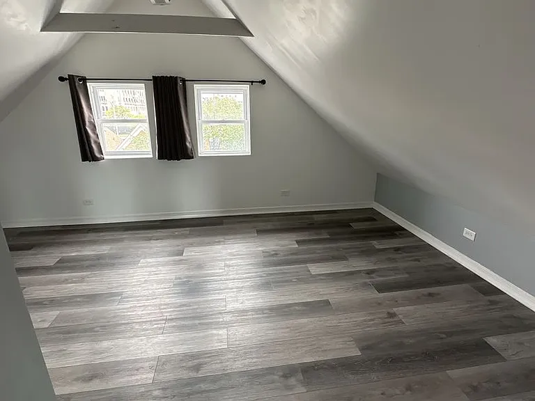 2842 W 25th Pl — Photo 14