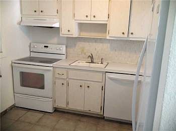 4th image of 201 Galen Dr APT 214W