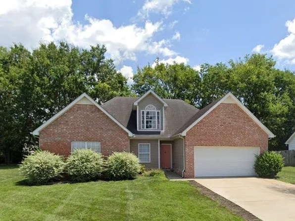 2233 Rosecran Cir, La Vergne, TN 37086