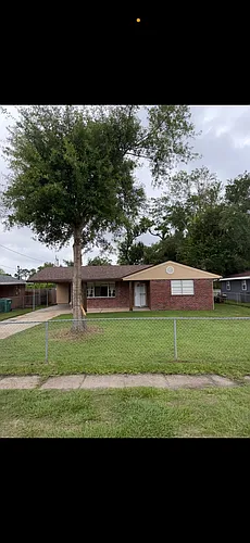 346 Hickory Dr Photo 1