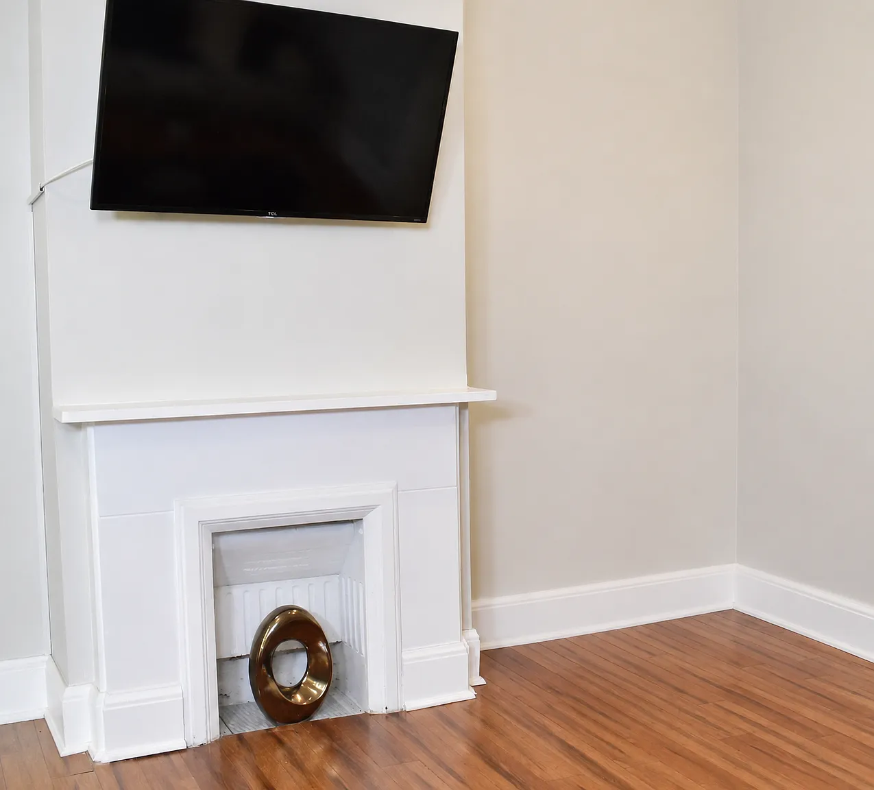 4 bed, 1200 sqft, $1,595 — Photo 3