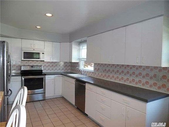 5th image of 106 Biltmore Blvd