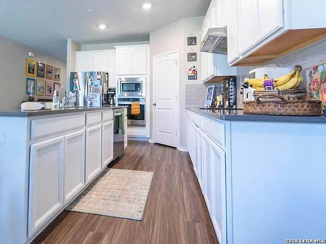 5 bed, 3.0 bath, 2807 sqft, $2,800 — Photo 4